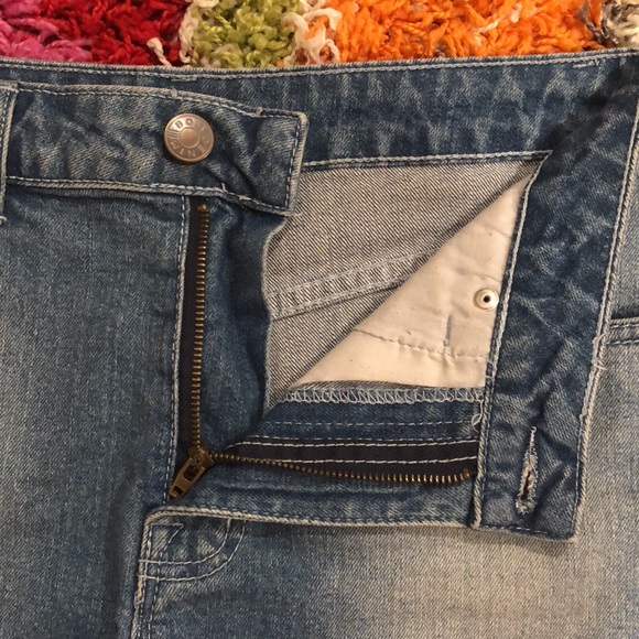 BDG High-Rise Erin denim short, 28 - Picture 3 of 9